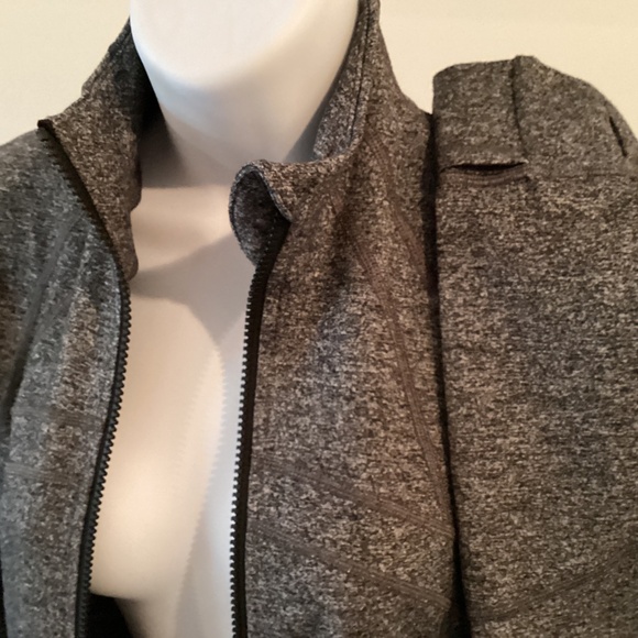 LULULEMON FULL ZIP DEFINE JACKET SIZE 6 IN DARK HEATHER GREY BLACK - Picture 9 of 11
